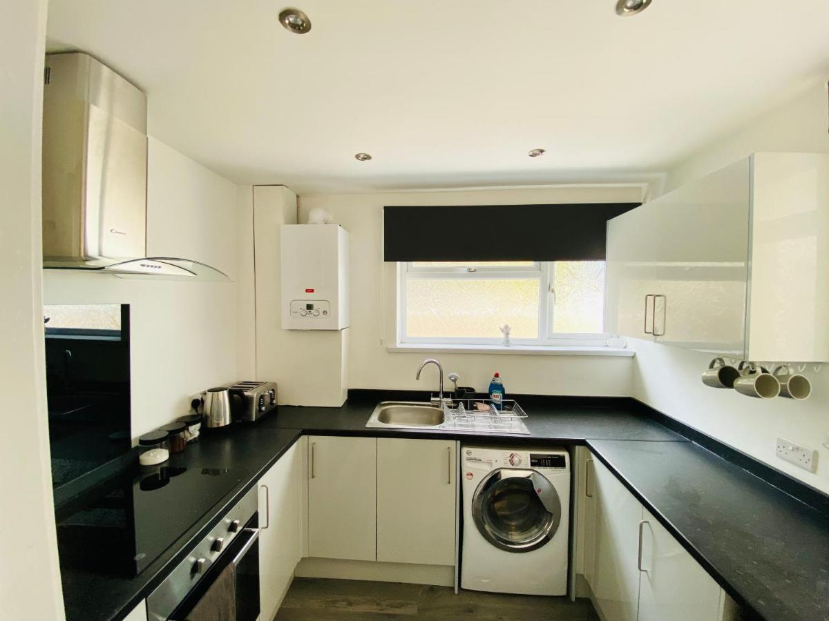 Emerald Living, 4 Bedrooms In The Heart Of Swansea, Close To Beaches! Exteriör bild